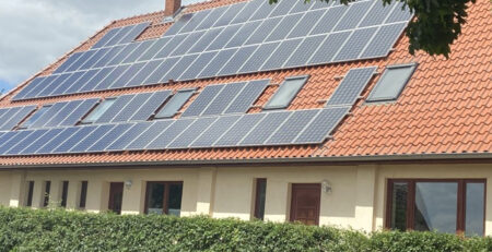 Dorfgemeinschaftshaus Lübesse mit Photovoltaik