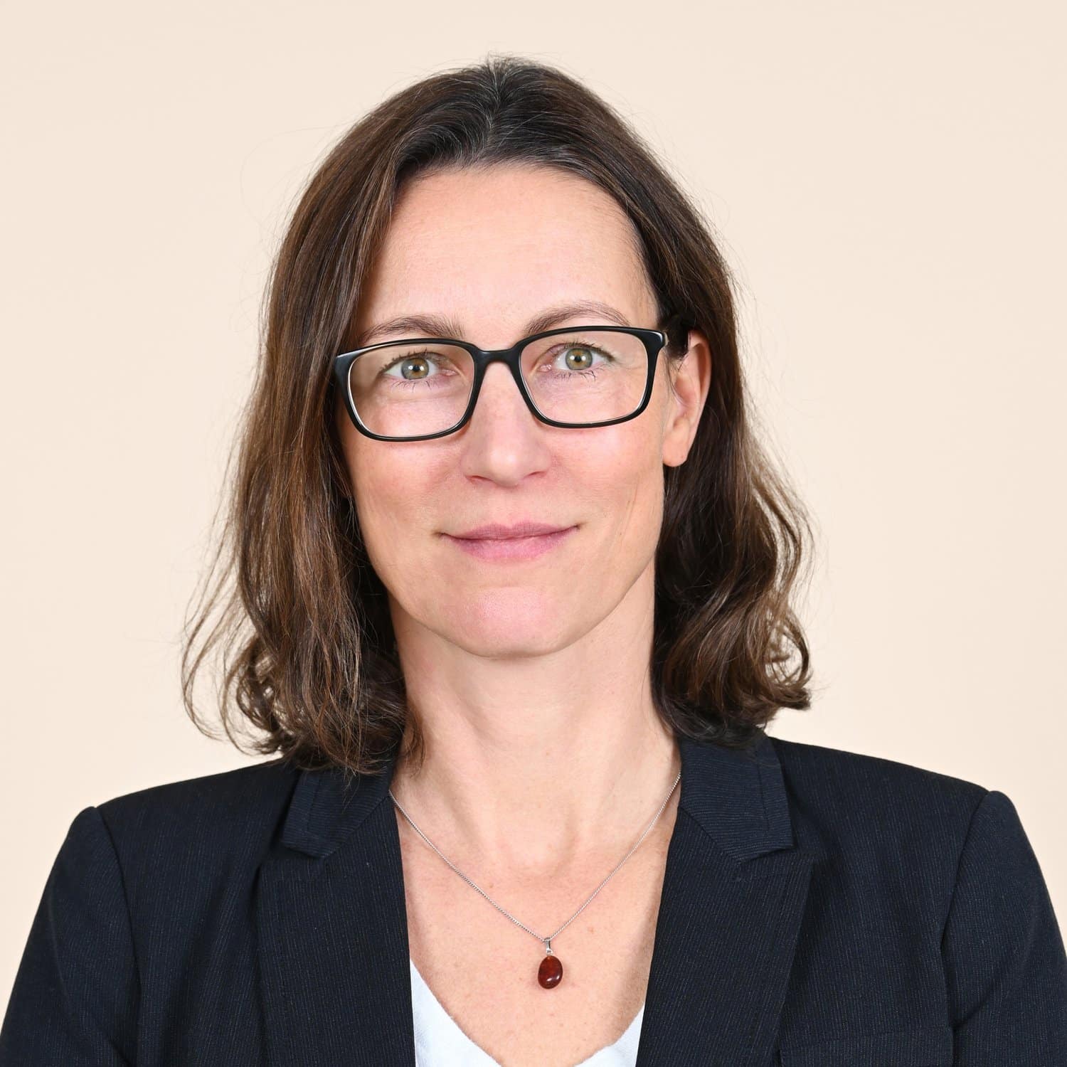 Karen Höller